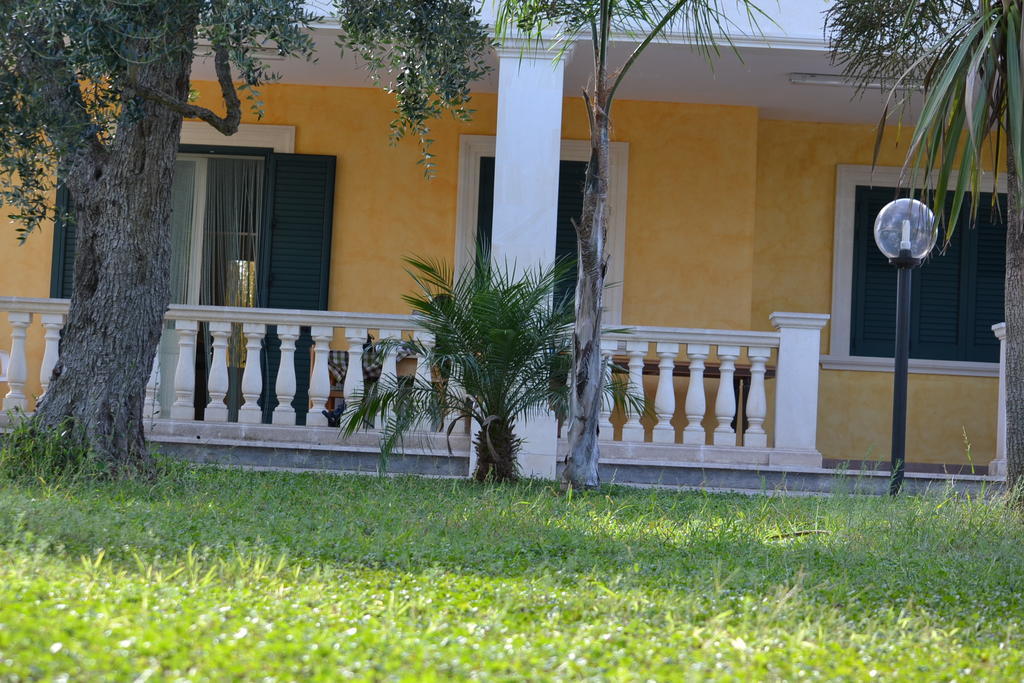 B&B Villa Bismi Monteroni di Lecce Eksteriør billede
